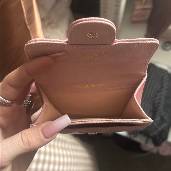 CHANEL LEATHER WALLET - Picture 6 of 10